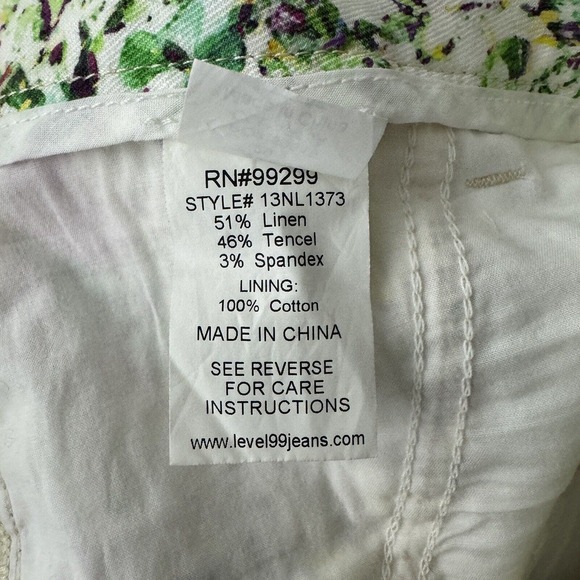 Level 99 Shorts Womens 6 29" Yellow Pink Floral Flower Bloom Chino Casual Preppy - Picture 7 of 7